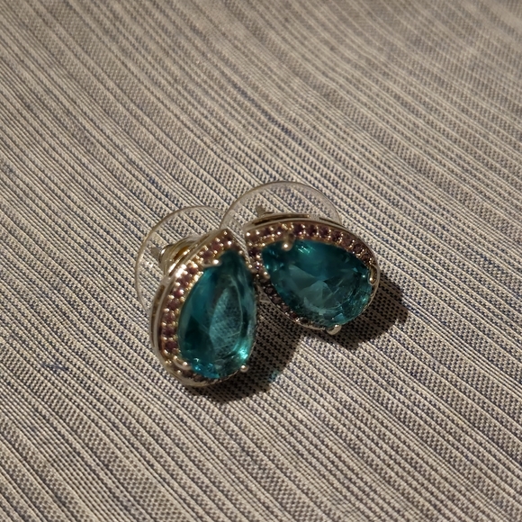 Aquamarine with lavender accent earrings - Picture 2 of 2